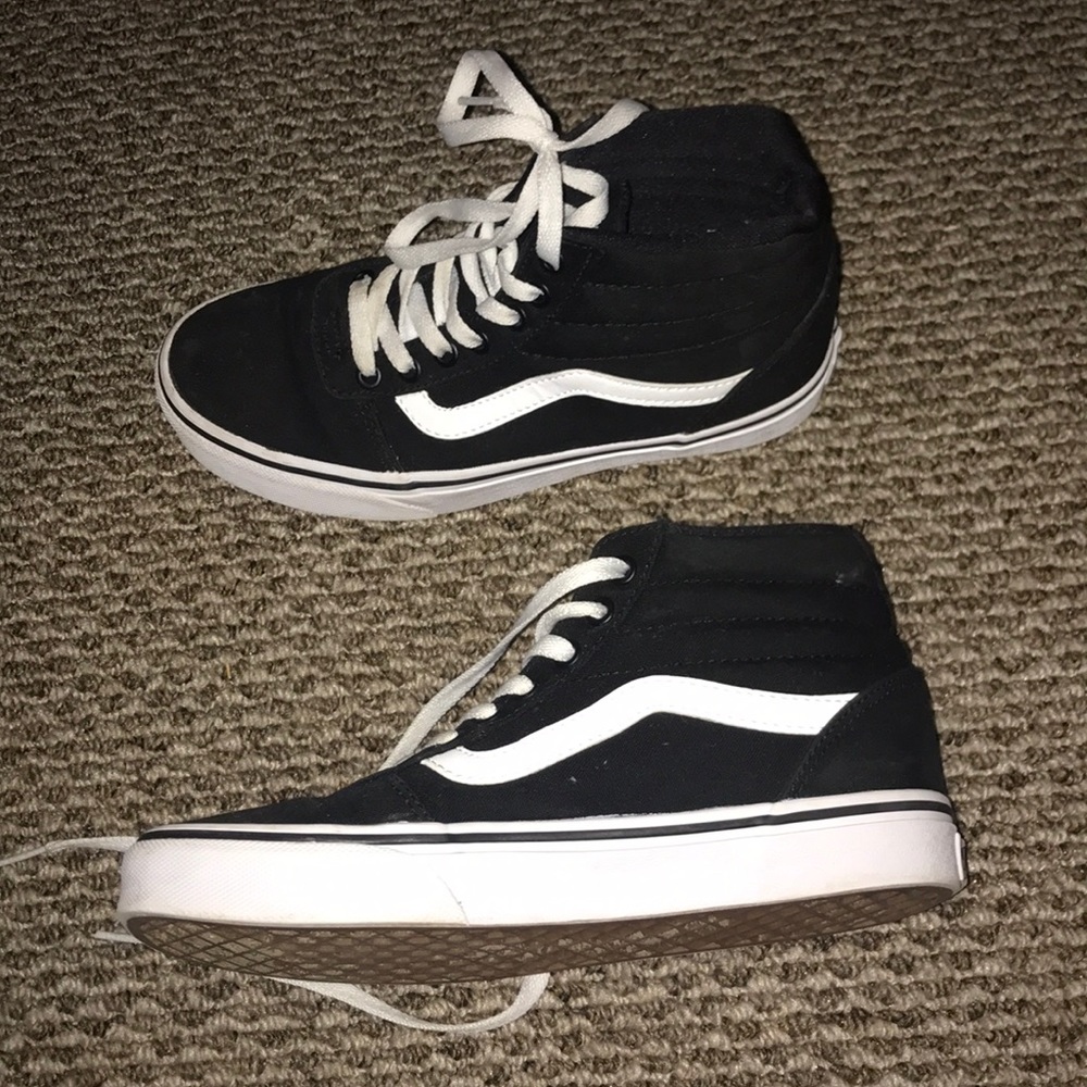 Vans Mid Top Shoe